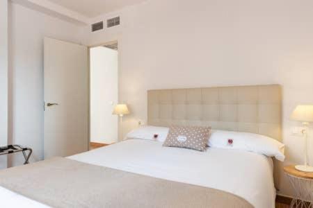 Amadeo Vives 3 Apartment Malaga