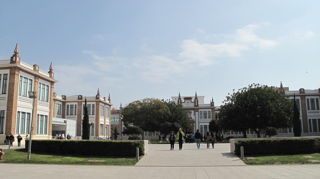 Amadeo Vives 3 * Malaga